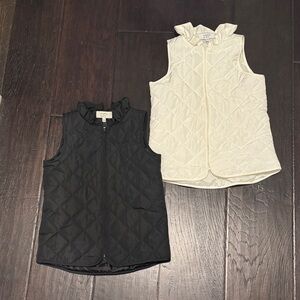 crown & ivy Girls Quilted Vest Set - Black and Cream